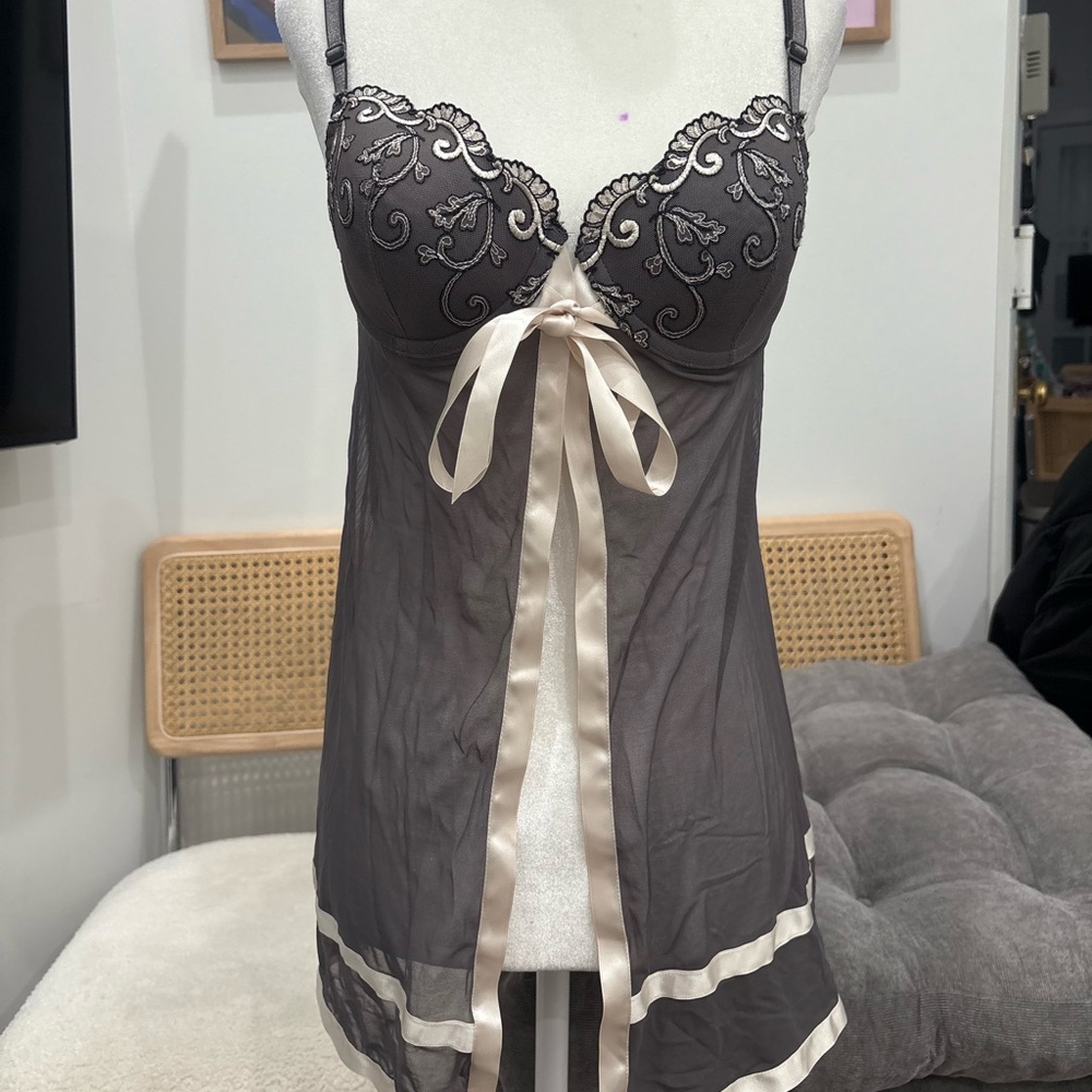 Vintage Grey lace babydoll bustier top!